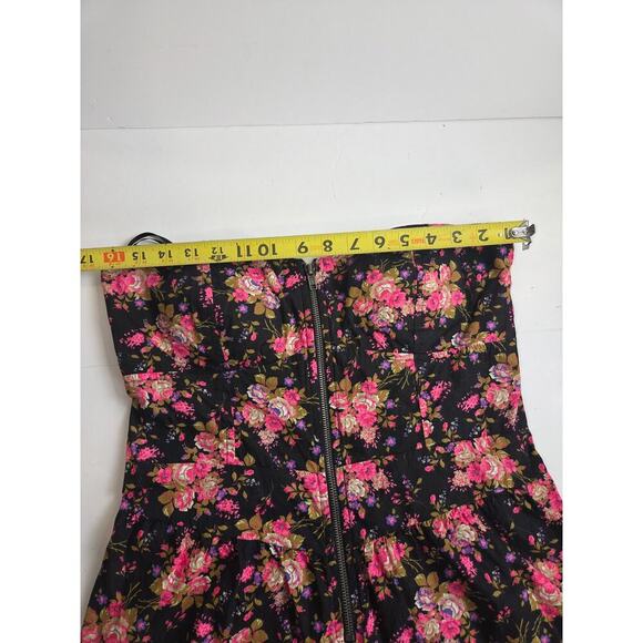 PINK by Victoria's Secret Multicolor Floral Cotton Romper Strapless Size Large - Picture 3 of 11